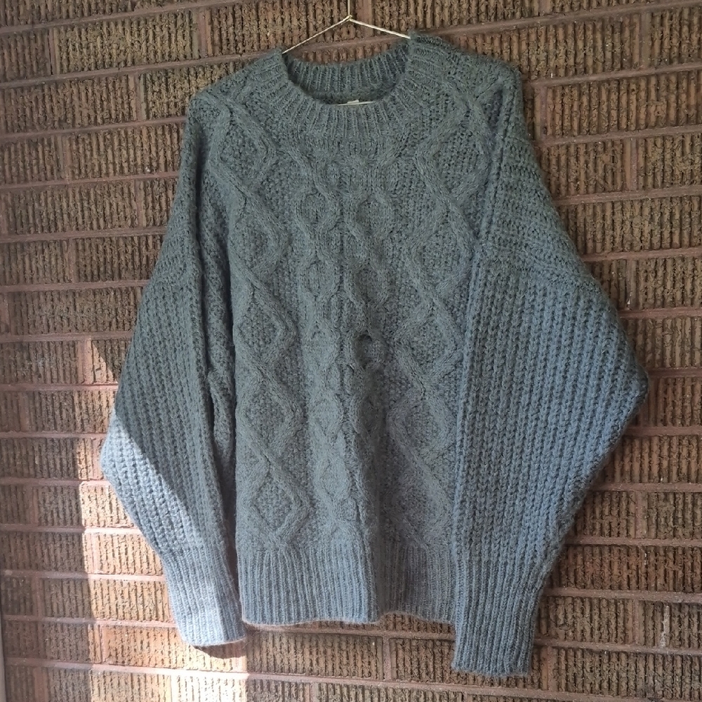 Wishlist Men's Charcoal Cable Knit Crewneck Sweater
